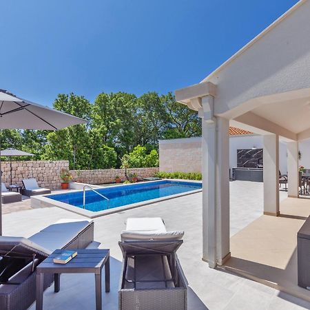 Apartment Holiday Home Doma, Cilipi Near Dubrovnik Room photo