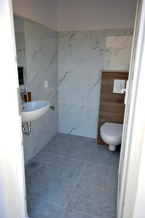 Apartment Holiday Home Doma, Cilipi Near Dubrovnik Exterior photo