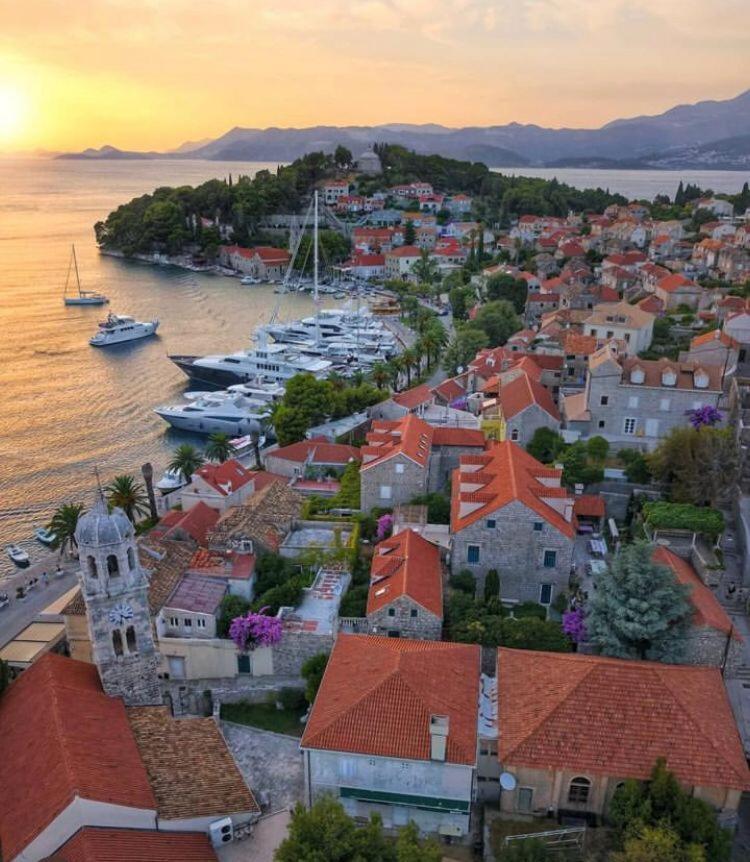 Apartment Holiday Home Doma, Cilipi Near Dubrovnik Exterior photo